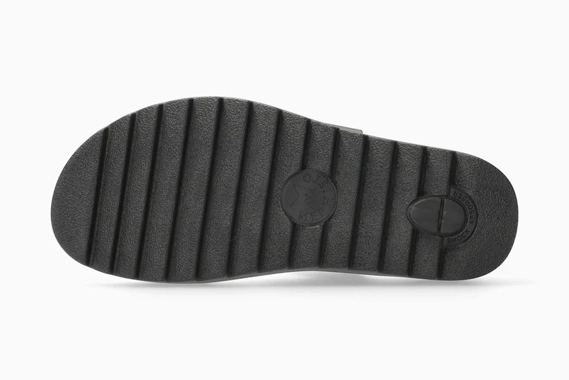 Dominica Sporty Platform Sandal in Black