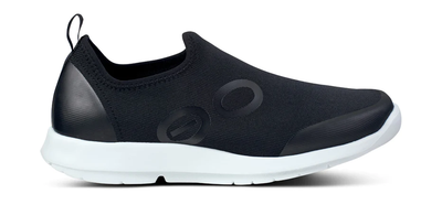 Women's OOmg Sport Low Shoe in White/Black