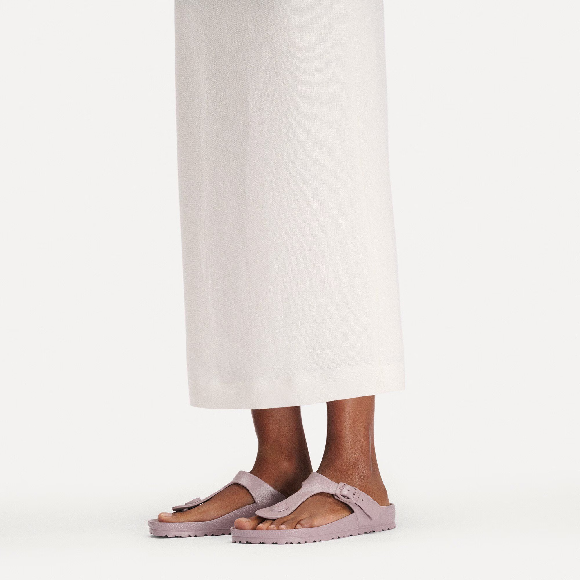 Gizeh EVA Toe Post Sandal in Faded Purple