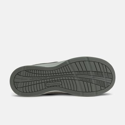 Men's Walking 877 Walking Shoe in Grey CLOSEOUTS