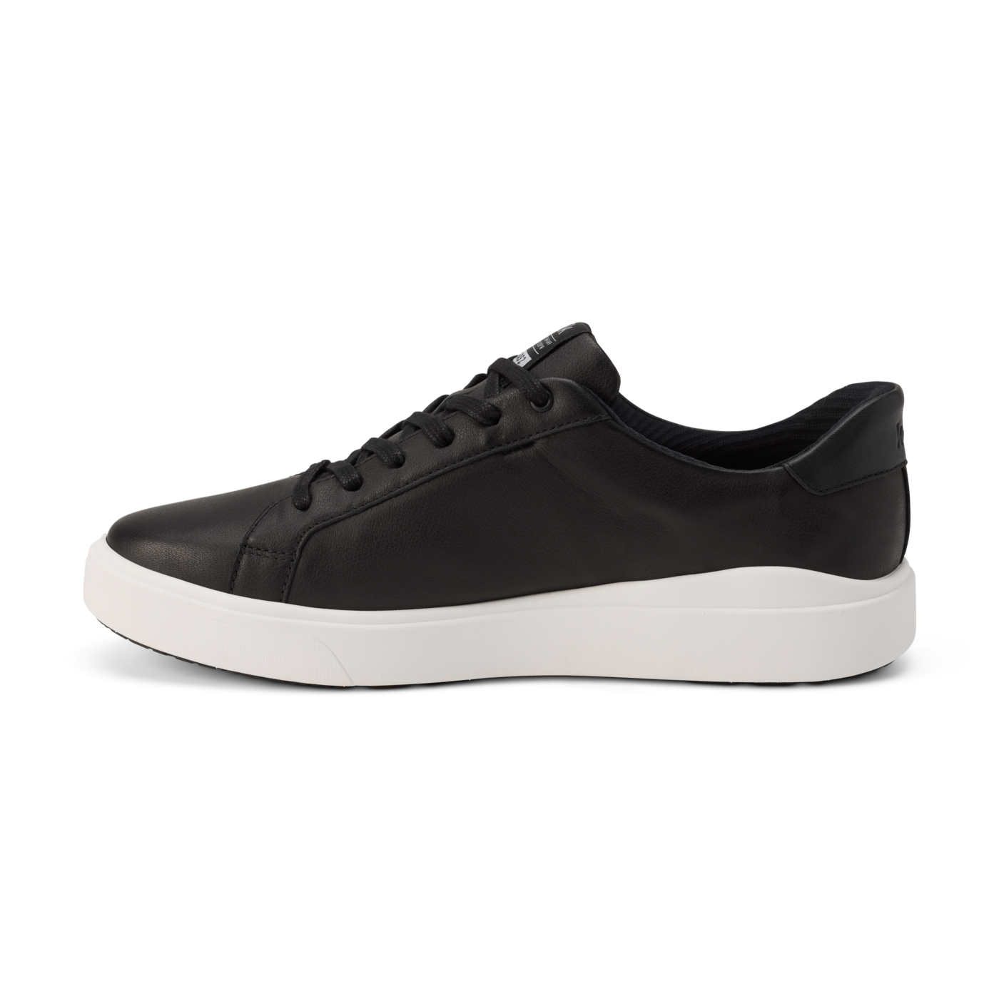 Men’s Vegas 2 Easy-on Sneaker in Black/ White