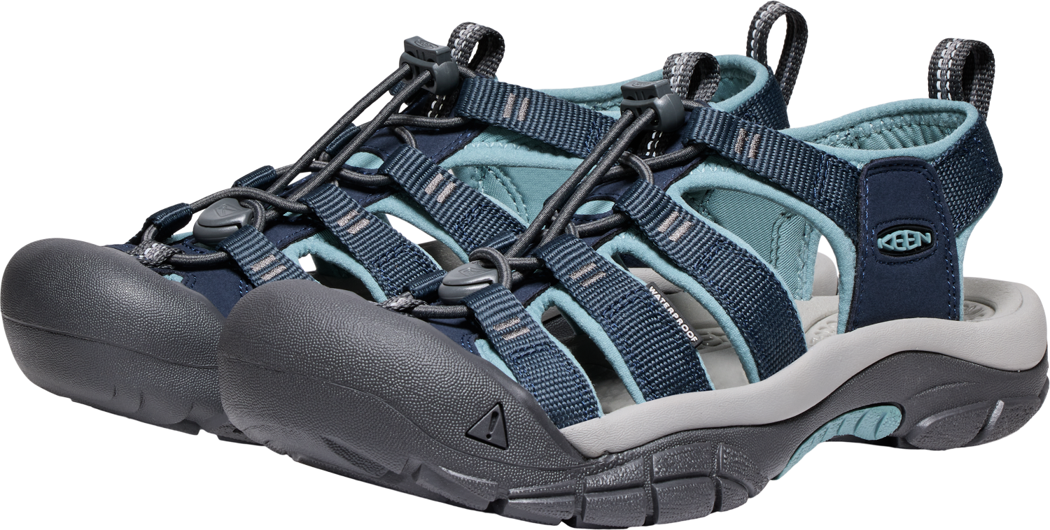 Women's Newport H2 Walking Sandal in Navy/Magnet