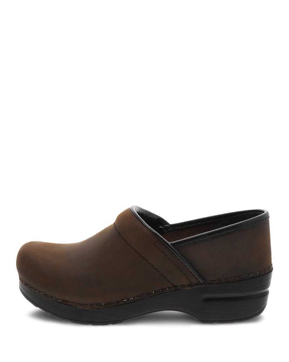 The Professional Narrow Clog in Antique Brown Leather