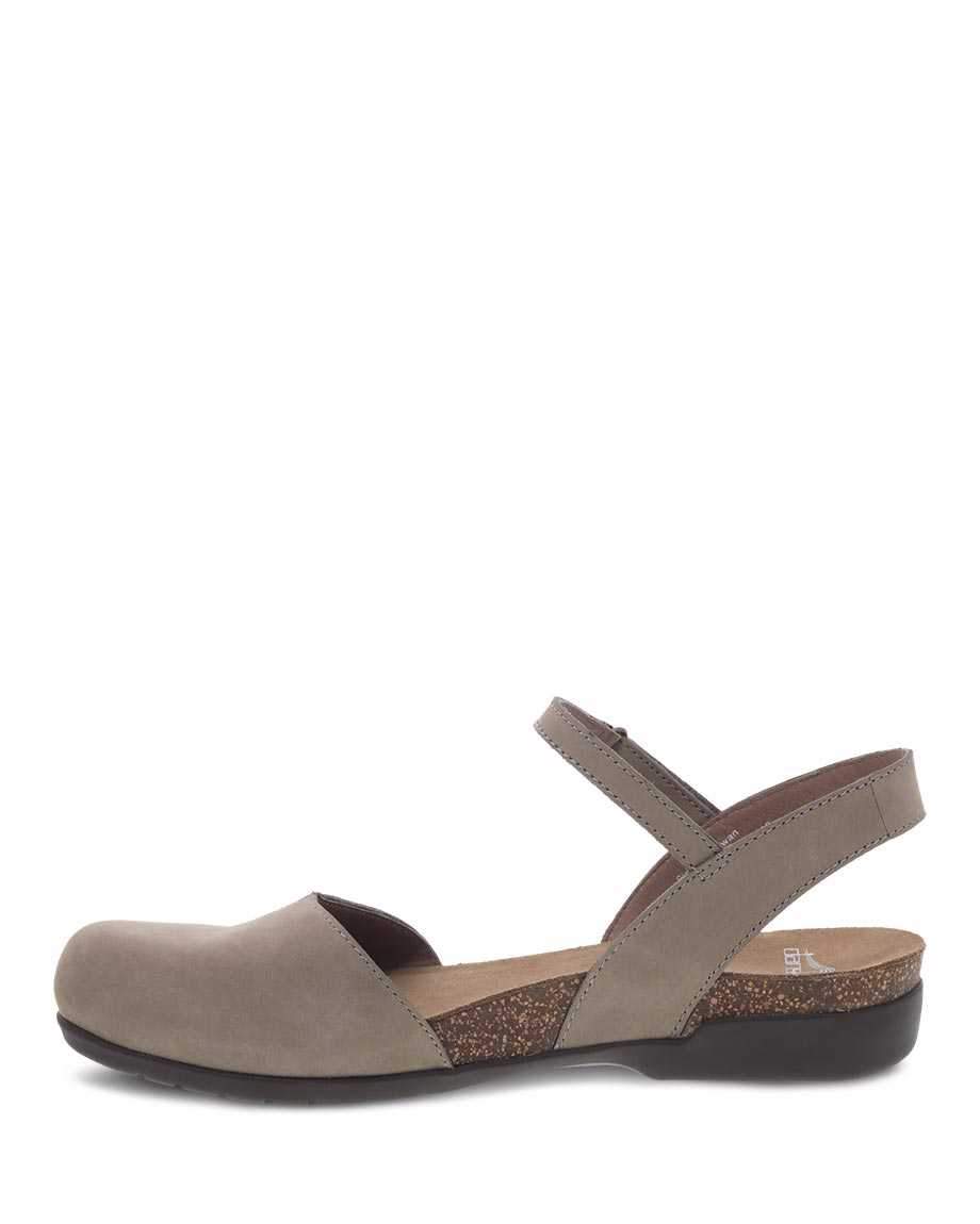 Rowan Closed Toe Sandal in Taupe