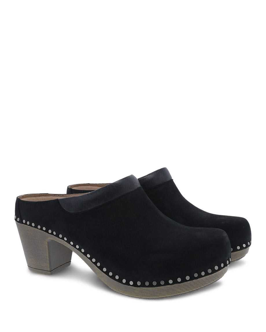 Sammy Nubuck Heel in Black