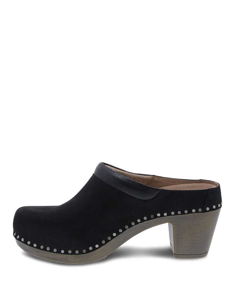 Sammy Nubuck Heel in Black