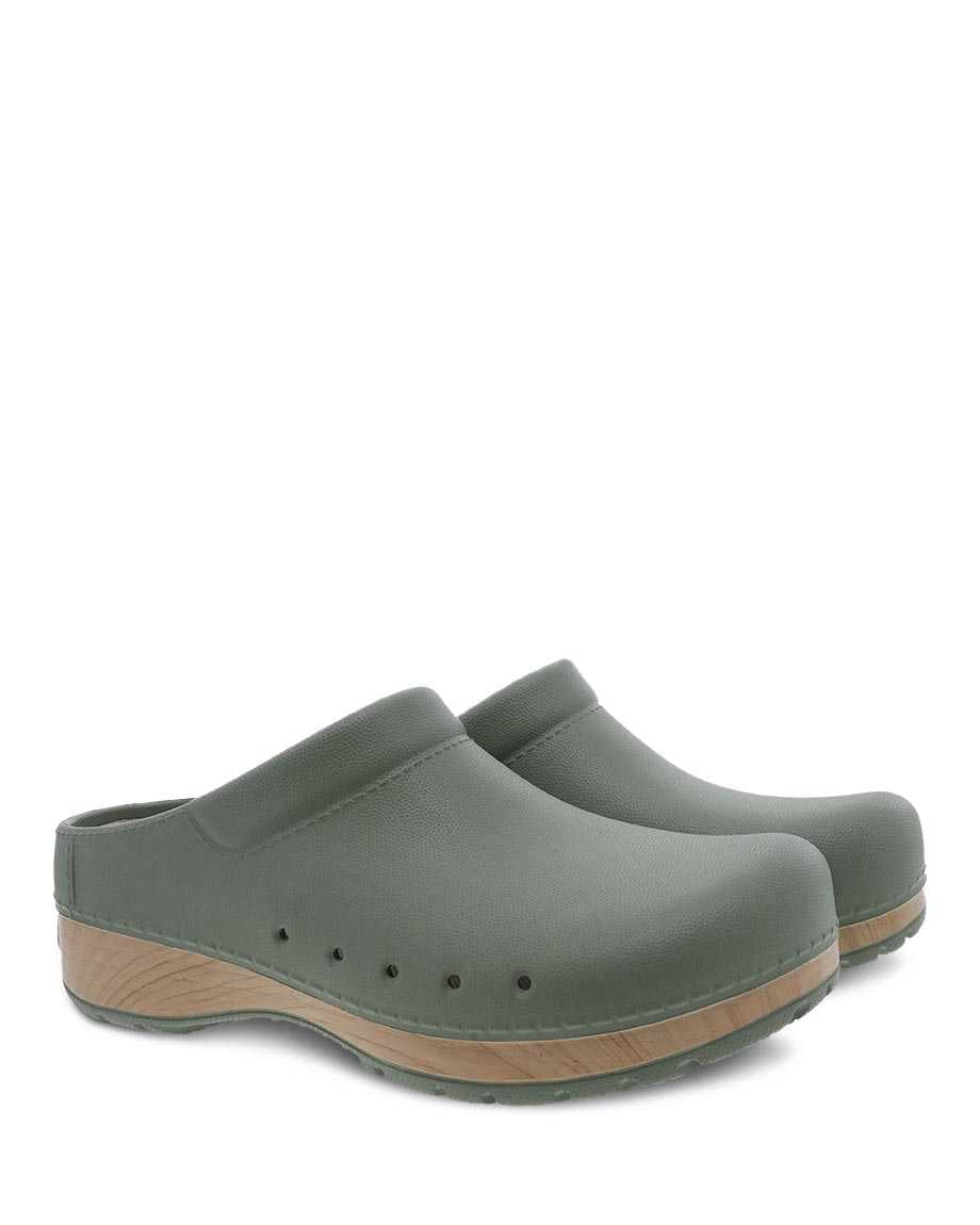 Kane EVA Clog in Jade CLOSEOUTS