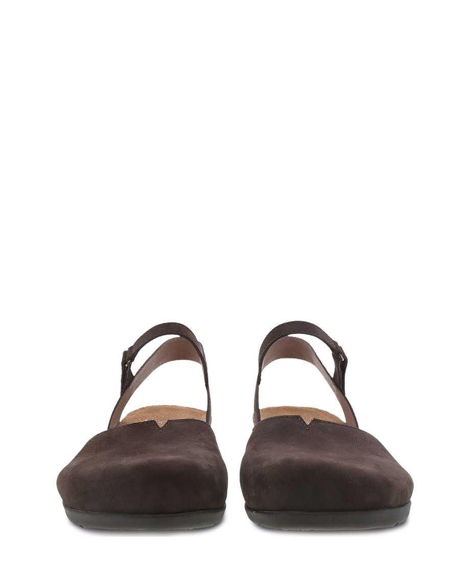 Rowan Closed Toe Sandal in Chocolate Nubuck