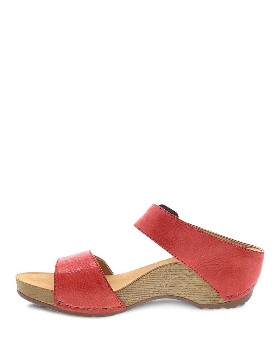 Tanya Burnished Adjustable Sandal in Coral