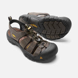 Newport Leather Sandal in Bison