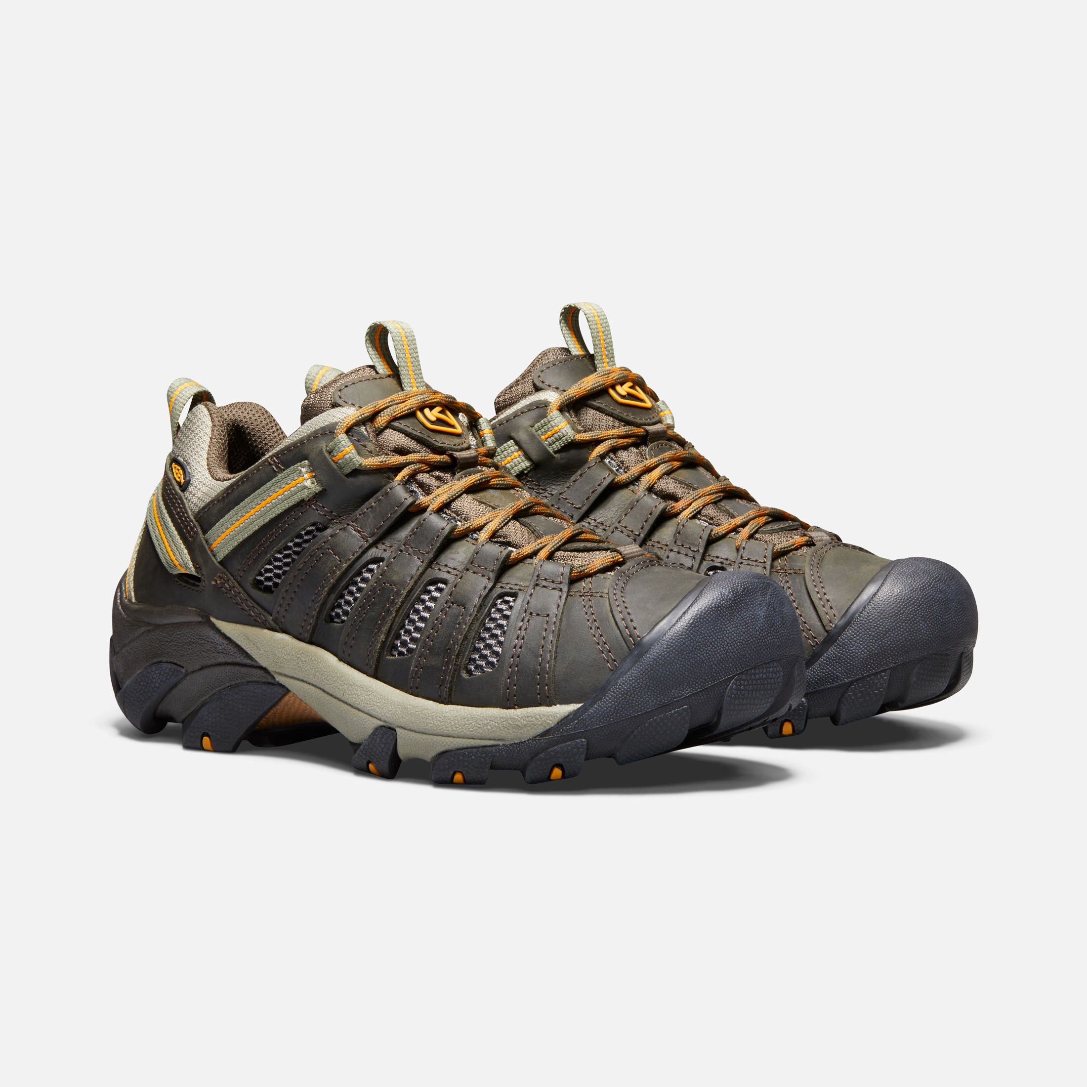 Men's Voyageur Rugged Vent Hiker in Black Olive