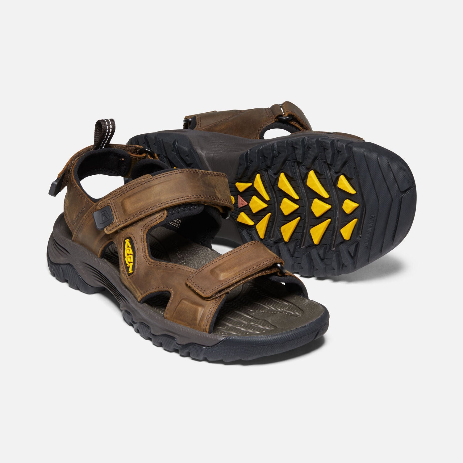 Men's Targhee III Rugged Walking Sandal in Bison/Mulch