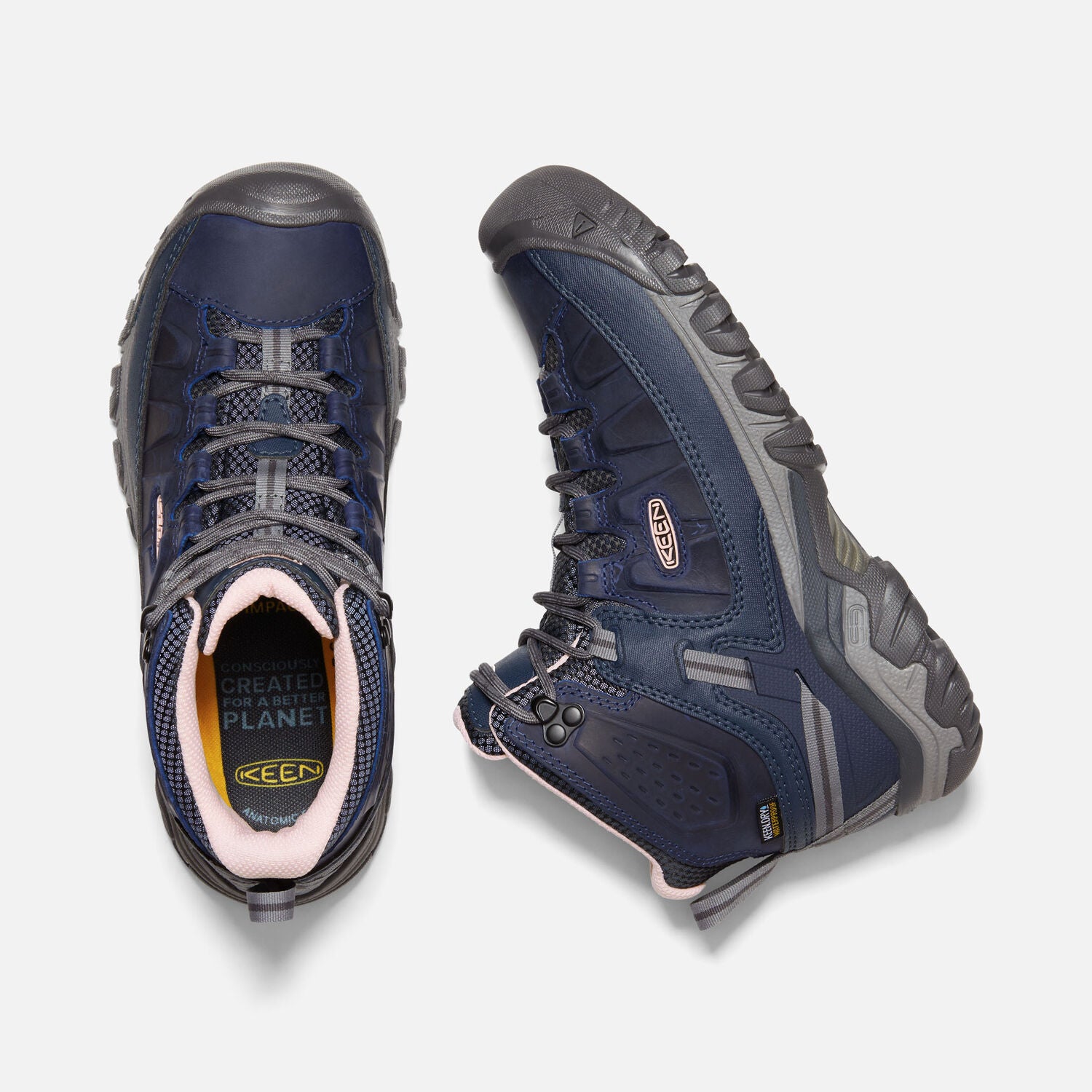 Women's Targhee III Waterproof Mid Hiker in Vintage Indigo/Peachy Keen