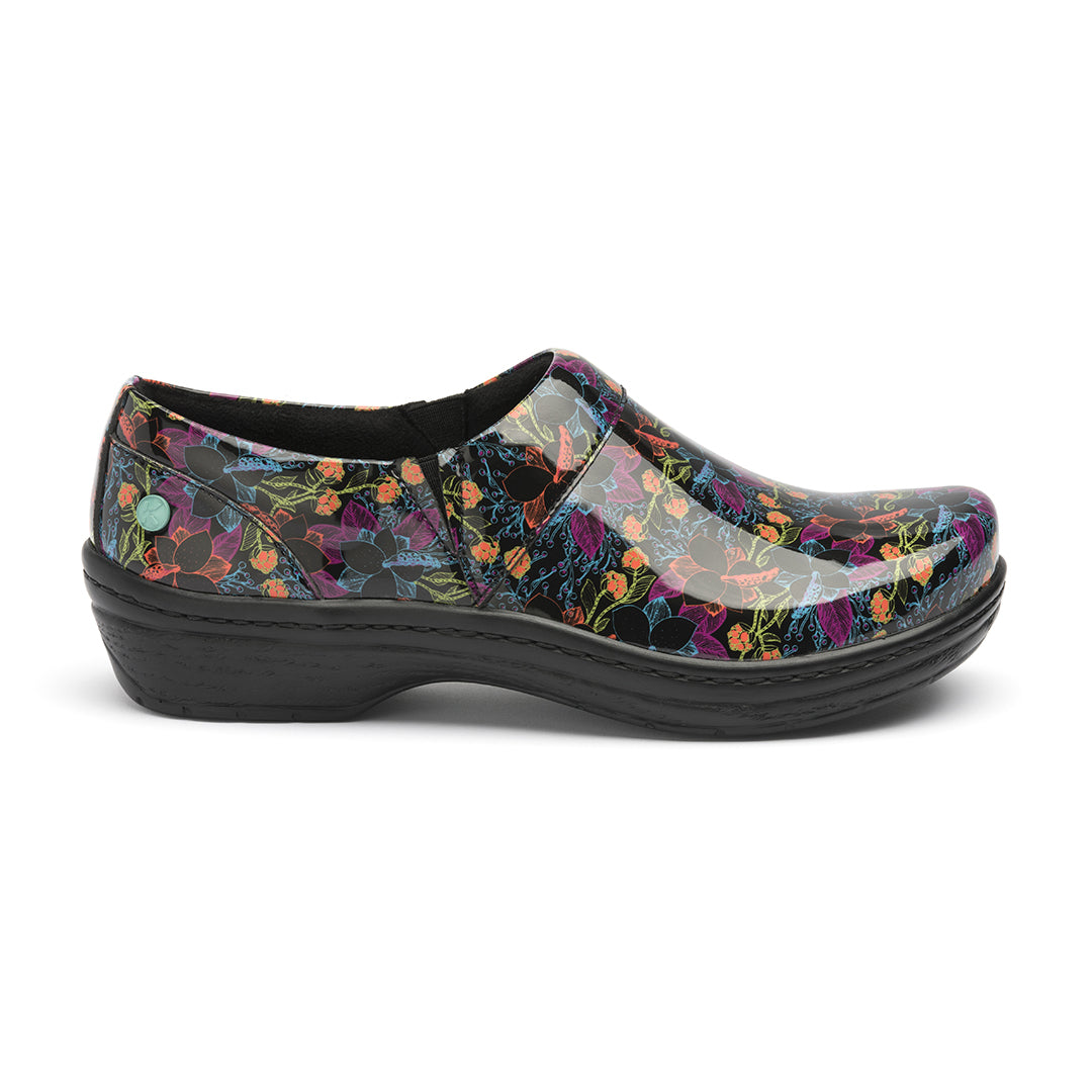 Mission Sleek Clog in Magnolia CLOSEOUTS