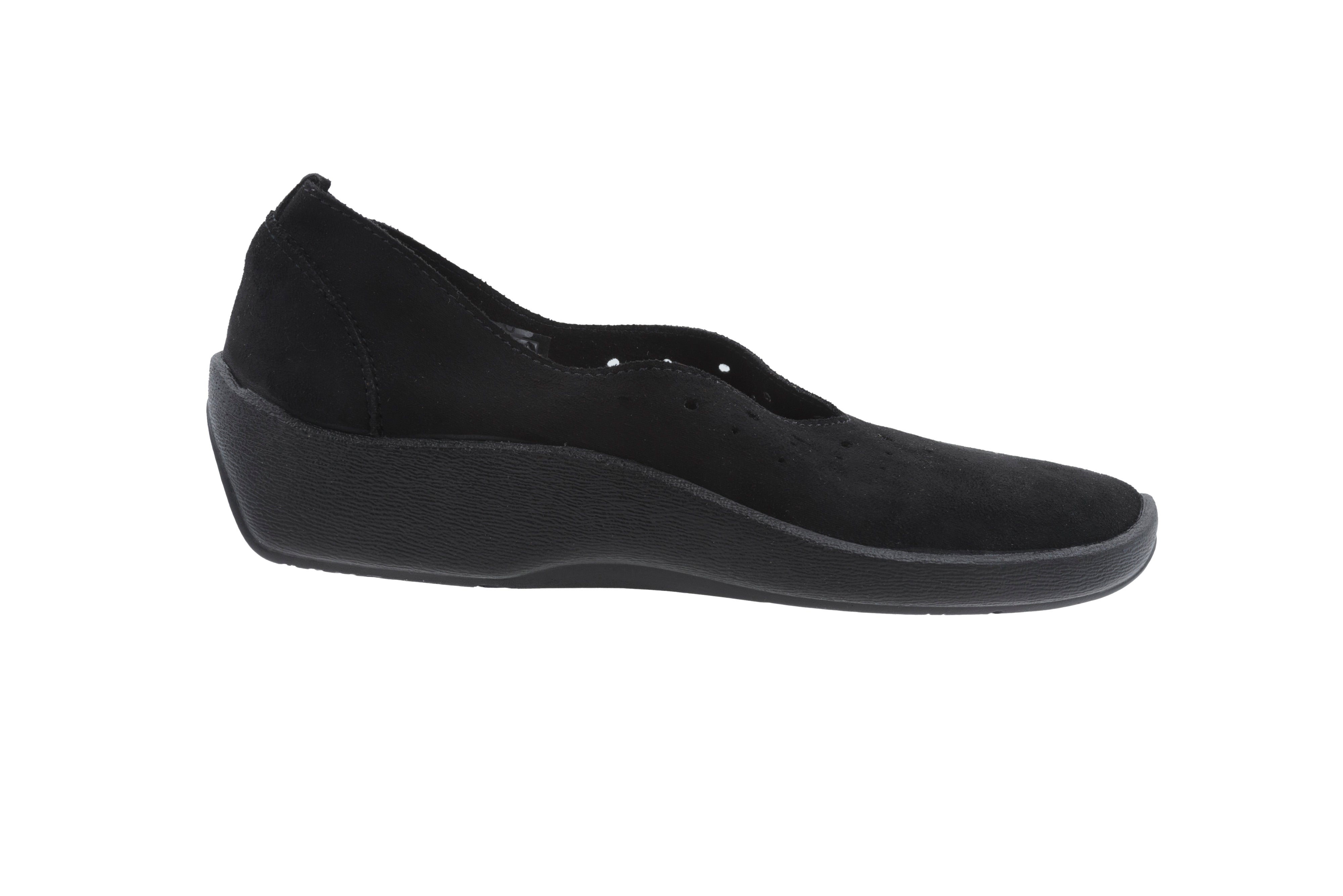 Cezane Dainty Slip On in Black CLOSEOUTS