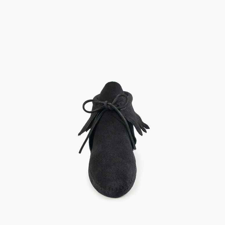 Women's Classic Fringe Softsole Moccasin in Black