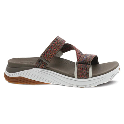 Rosette Adjustable Eva Sandal in Brown