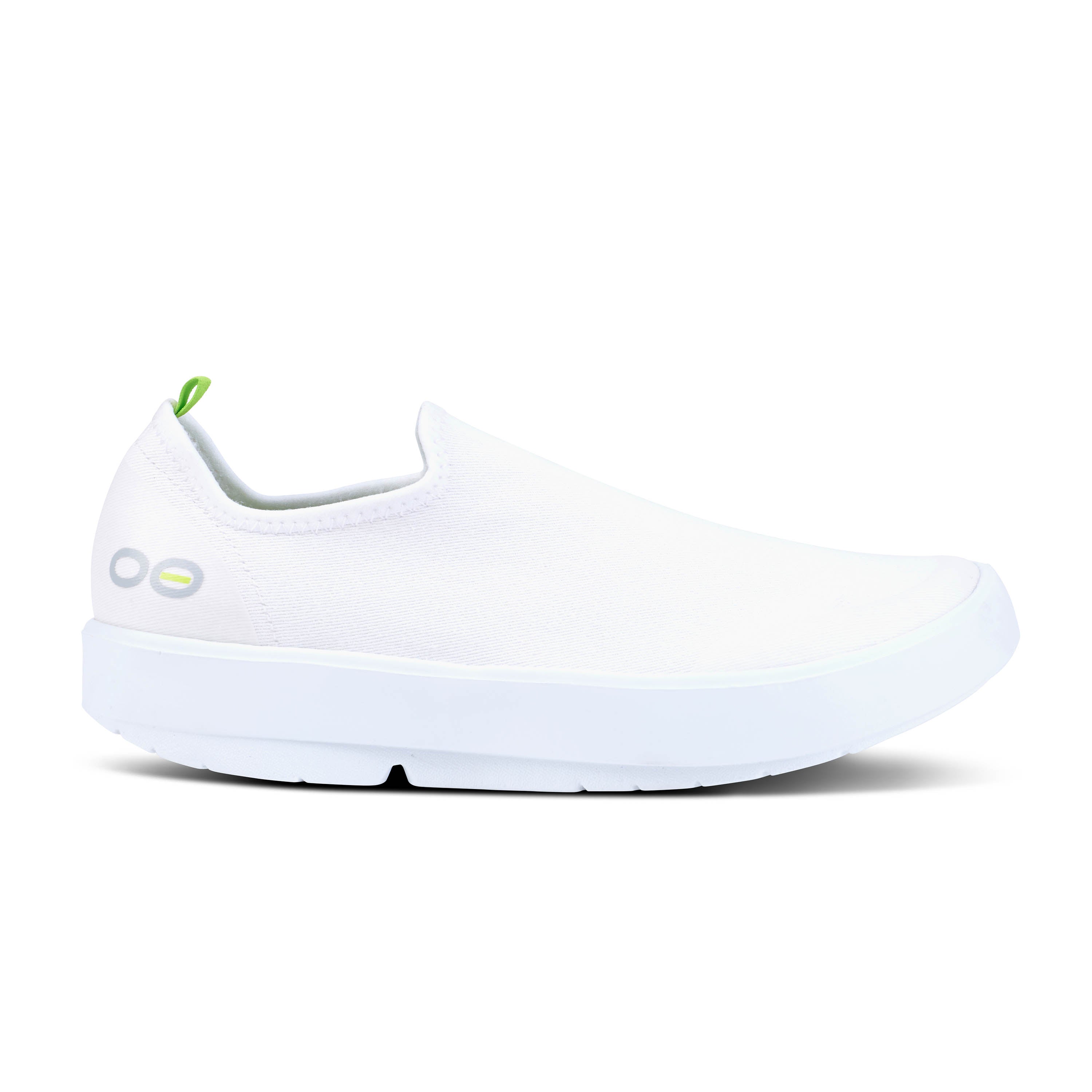 Women's OOMG eeZee Low Canvas Slip-On in White