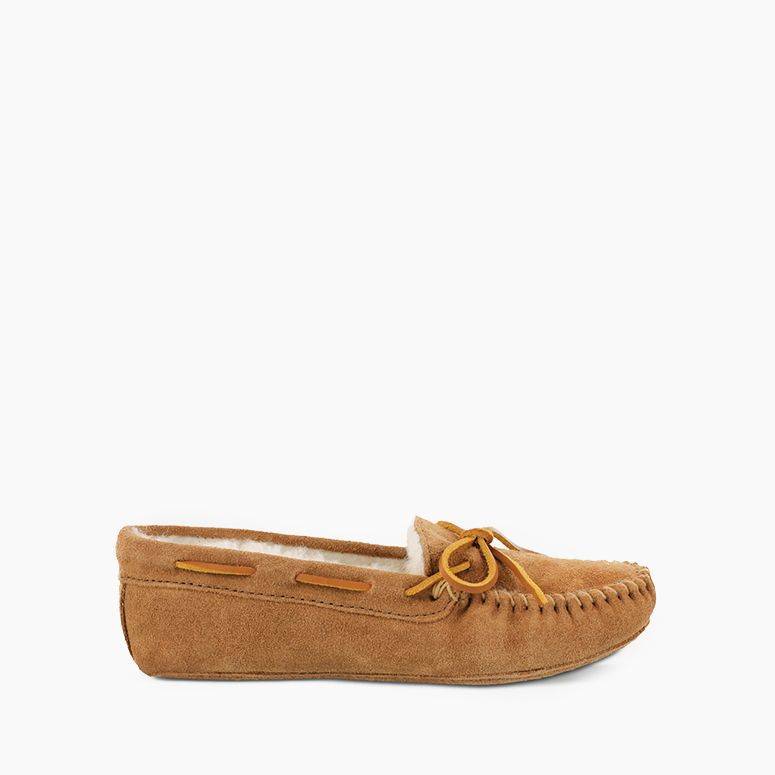 Women's Sheepskin Softsole Moccasin in Tan