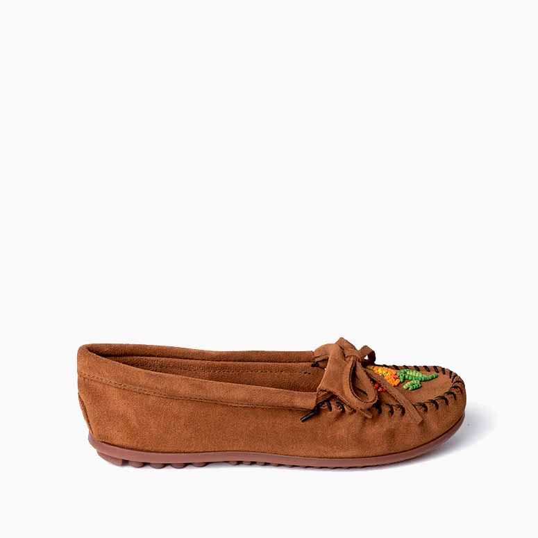 Ziigwan Waabigwan Moccasin in Brown