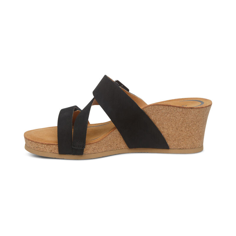 Kimmy Wedge in Black CLOSEOUTS