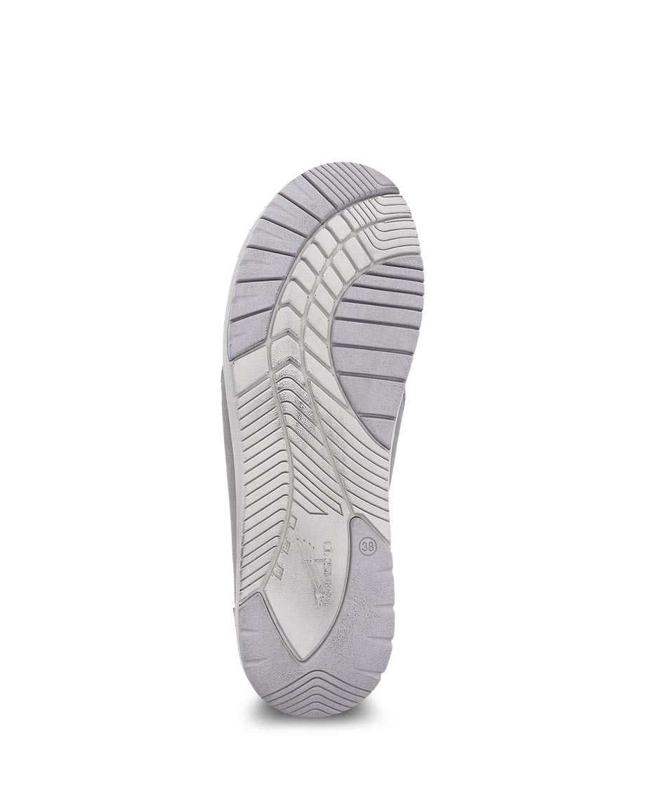 Laraine Slip On Sneaker in Dove