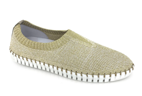 Lucy Stretch Sneaker in Gold CLOSEOUTS