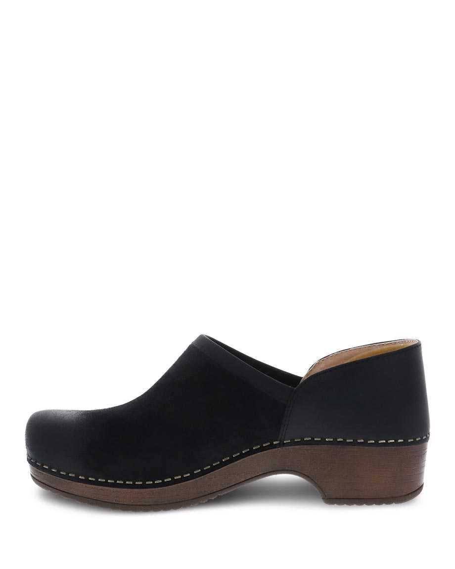 Brenna Sleek Clog in Black