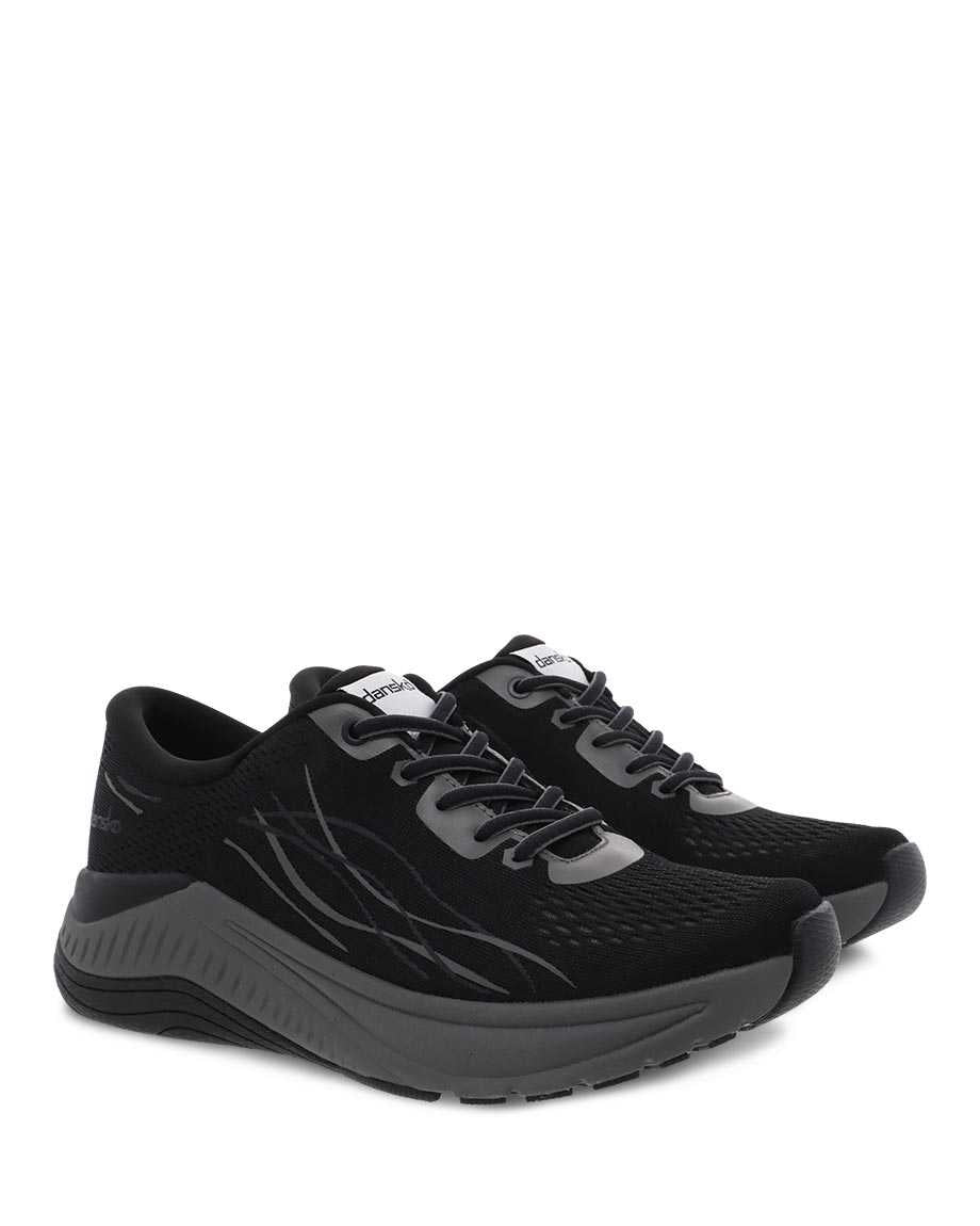 Pace Mesh WIDE Walking Shoe in Black and Grey