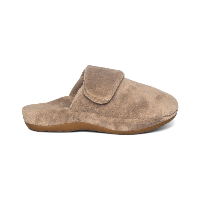 Mandy Closed Toe Slipper in Coffee