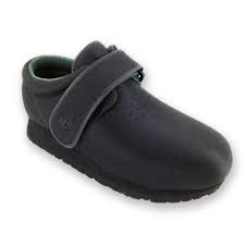 1 Strap Velcro Oxford in Black (WIDE Widths)