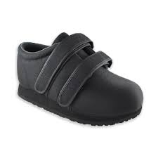 2 Strap Velcro Oxford in Black (WIDE Widths)