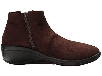 Luana Vegan Pixie Boot in Chocolate CLOSEOUTS