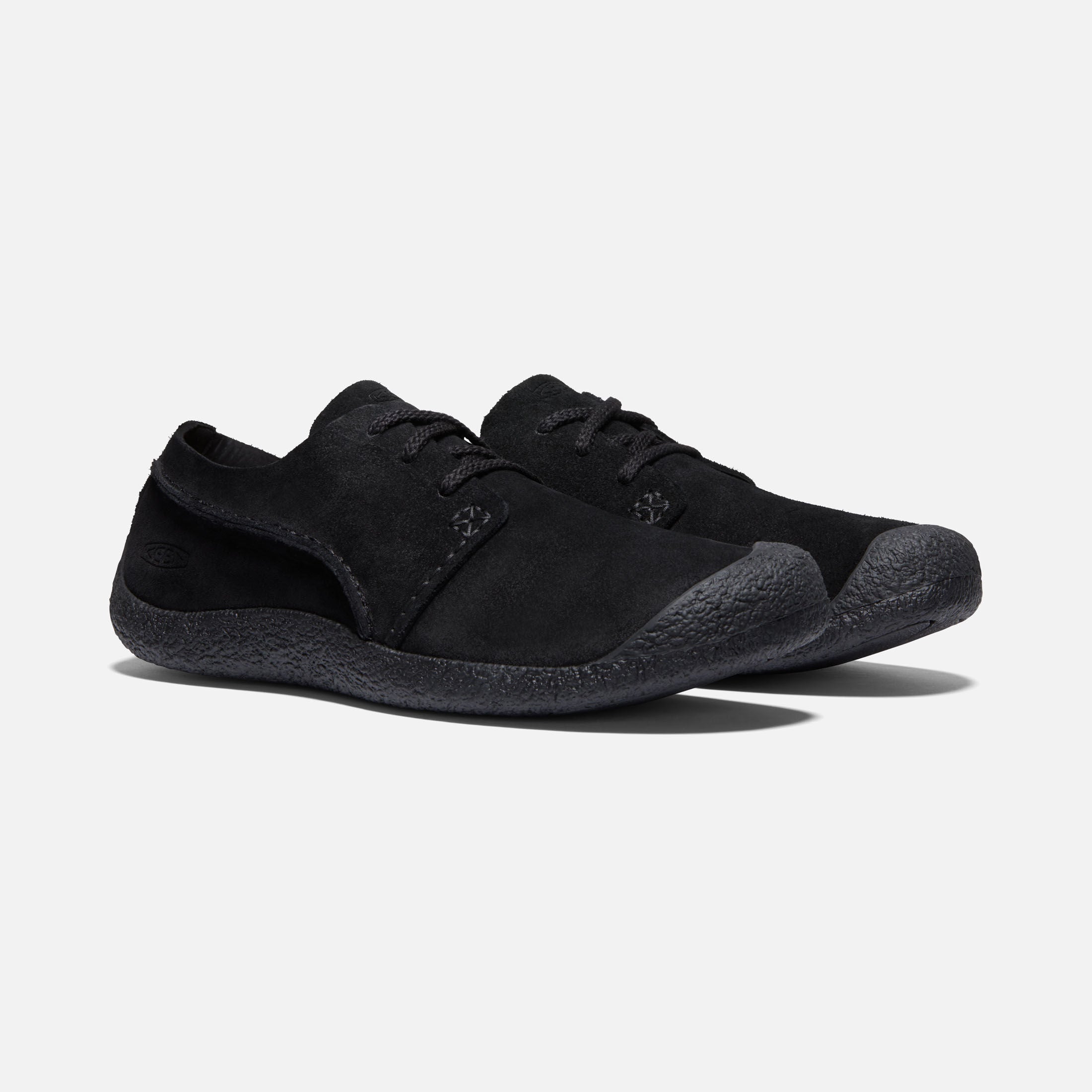 Men's Howser Suede Oxford in Black CLOSEOUTS