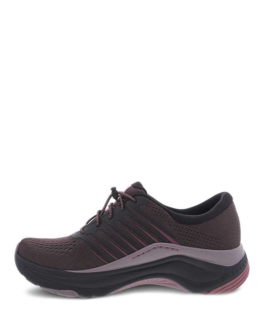 Penni Walking Shoe in Raisin