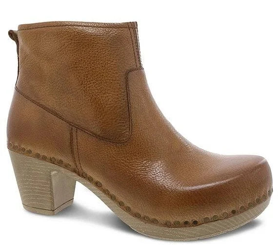 Sarah Milled Nubuck Boot in Tan